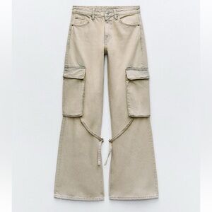 Zara mid rise cargo jeans